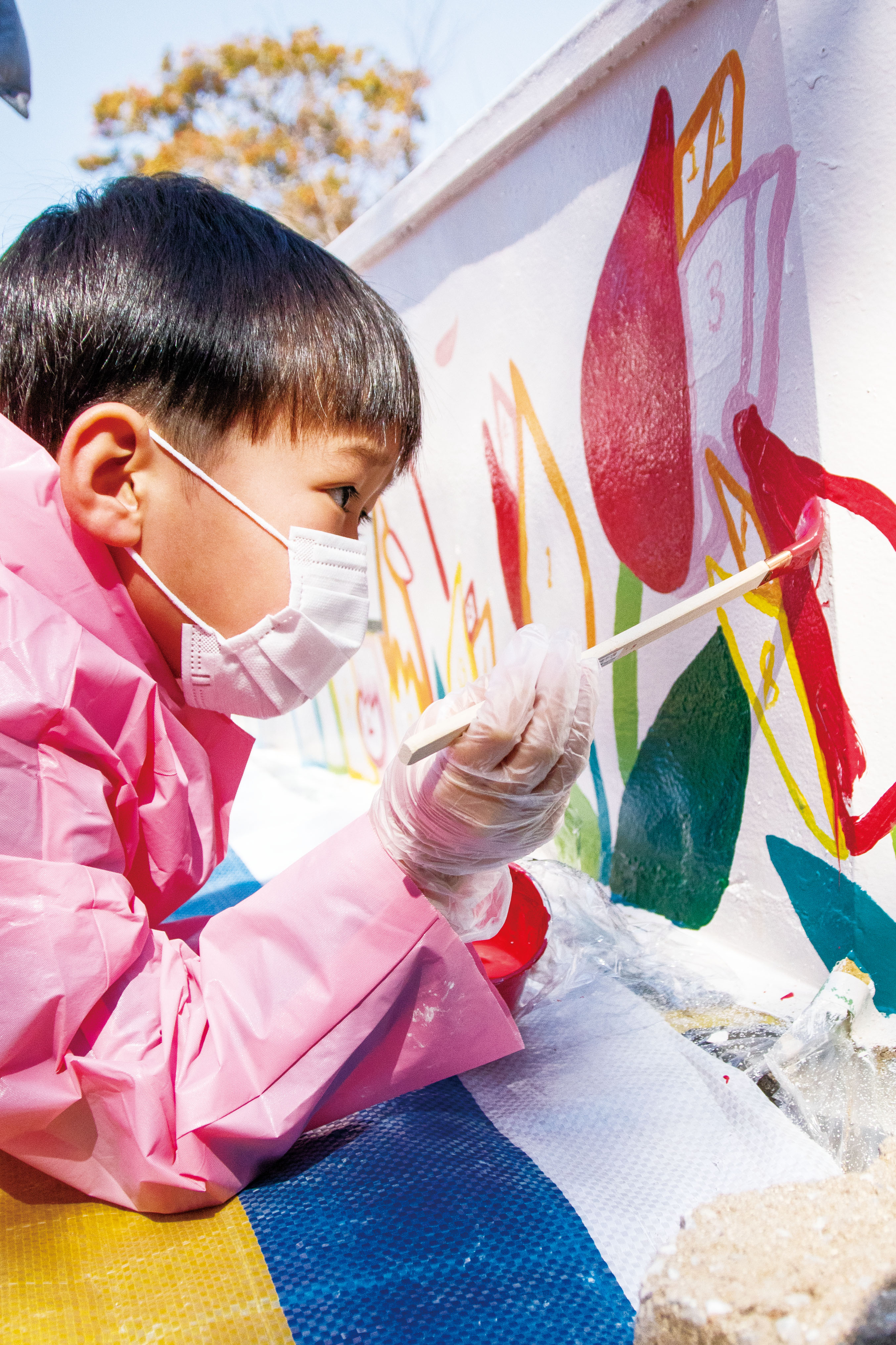 花壇を作る様子