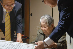 野中フジエさん