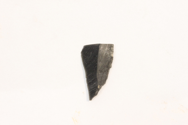 ナイフ形石器（黒曜石製）の画像