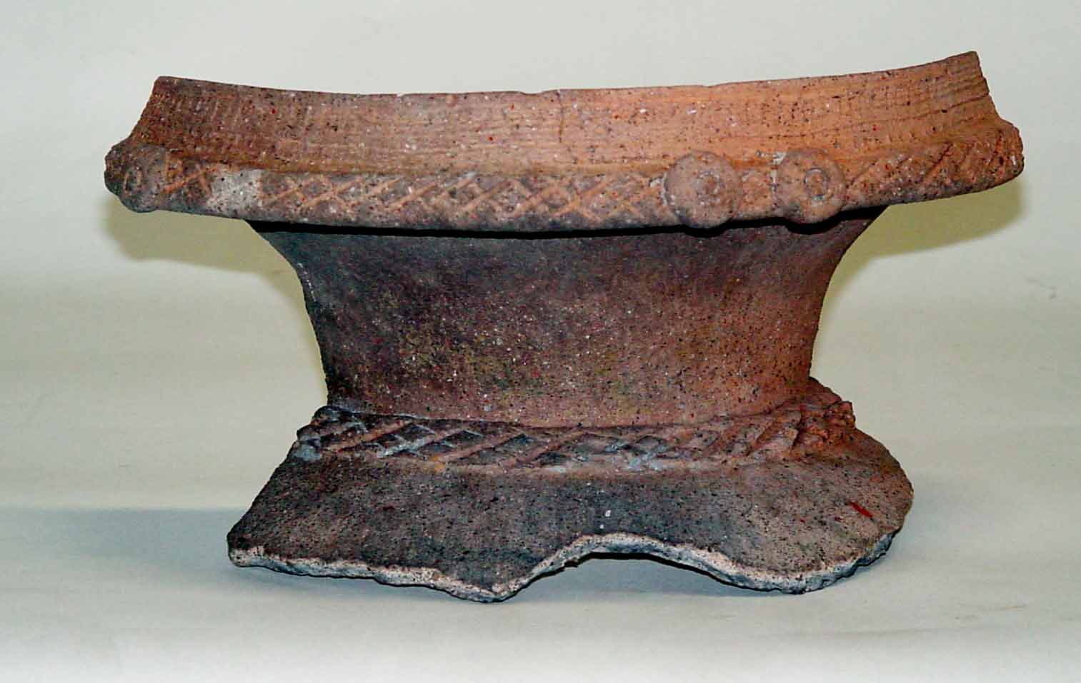 弥生土器複合口縁壺の画像