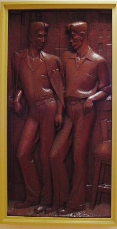 木彫レリーフ「2人の青年」の画像